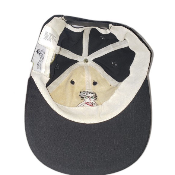 Vintage 90s Betty Boop Snapback Hat Cap Baseball Black and White with Spellout main image 7